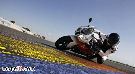 �{�Ħ��܇ĥϥ�^��