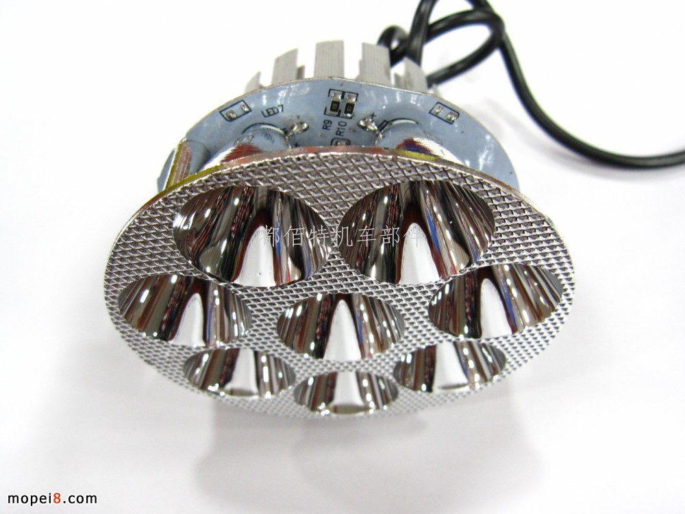 ���� �A���� DC9-80V